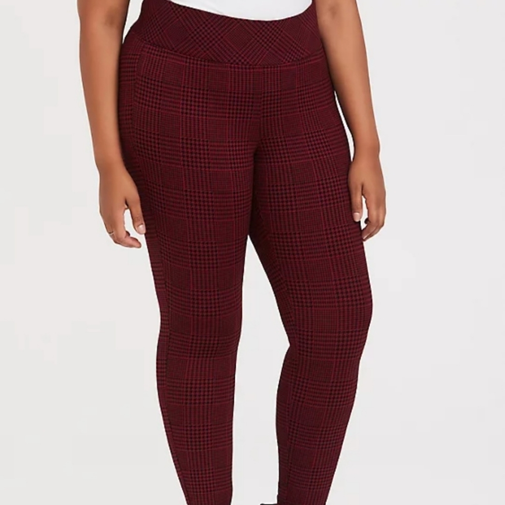 Torrid Red Plaid Houndstooth Pixie Ponte Pants